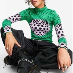 High neck sweater